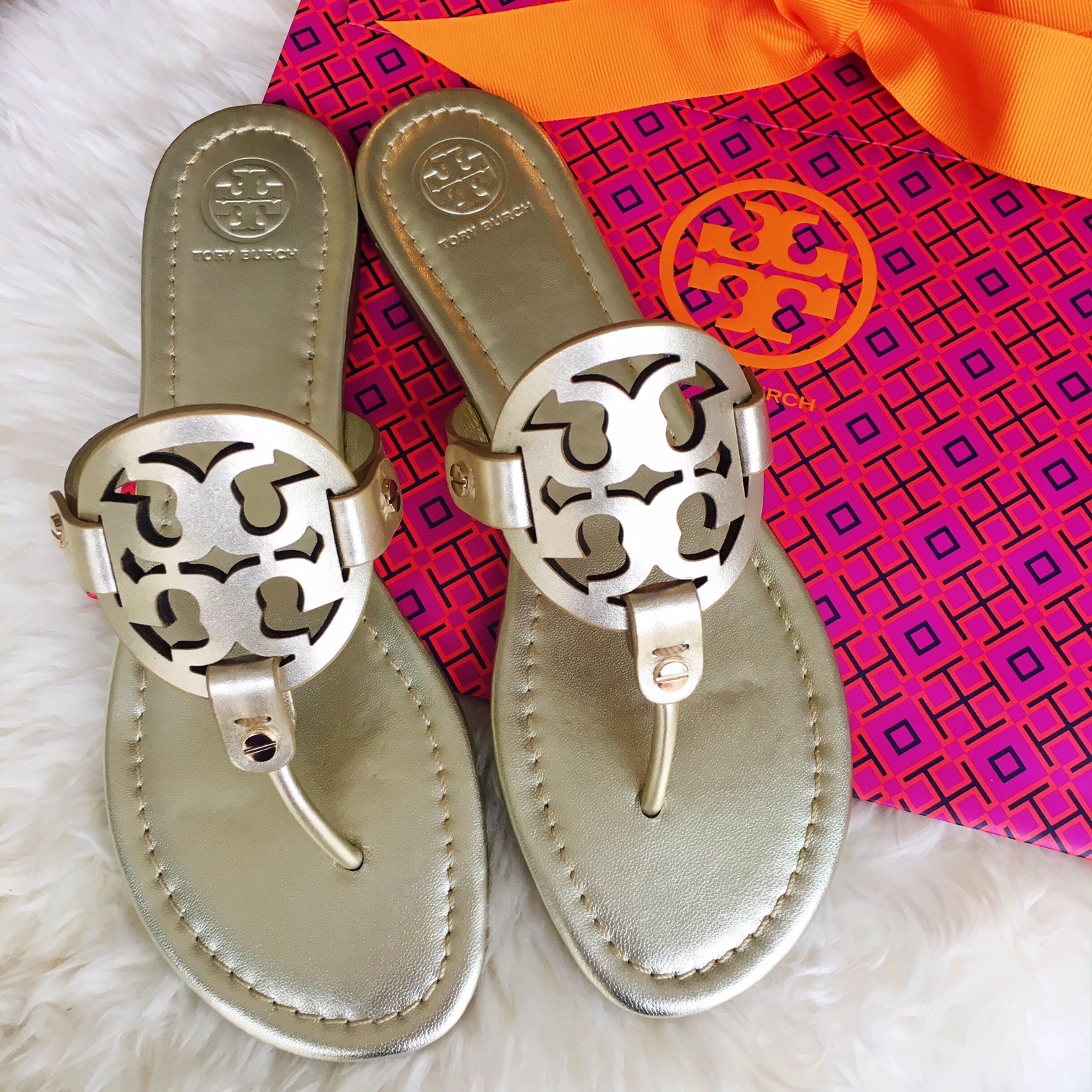 tory burch white and gold sandals