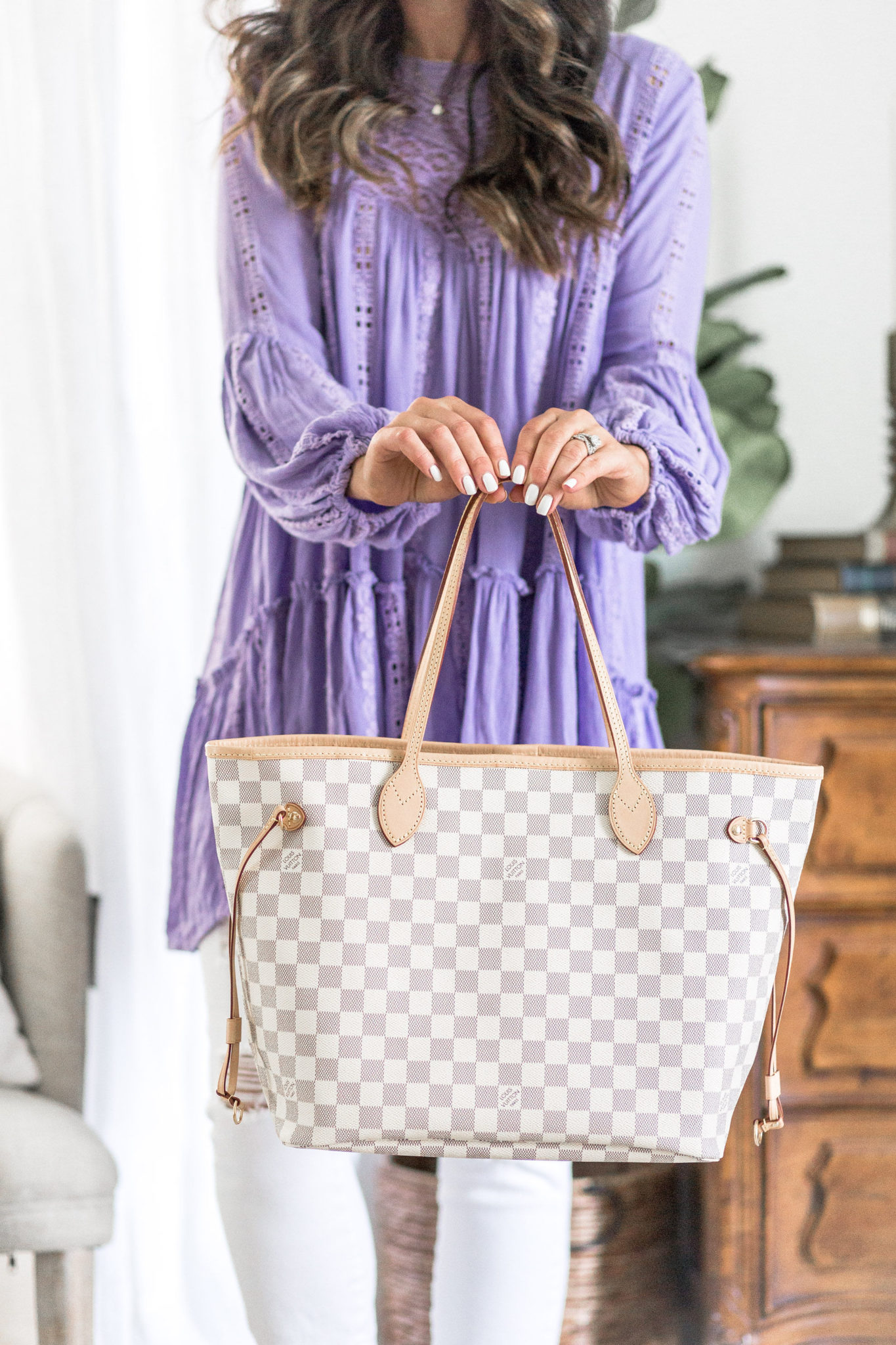 Louis Vuitton Neverfull Review + Why We Love Designer Consignment - The ...